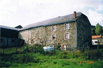 Foto van <p>Moulin de Nadrin</p>, Nadrin (Houffalize), Foto: Robert Van Ryckeghem, Sint-Andries, 27.07.2004 | Database Belgische molens