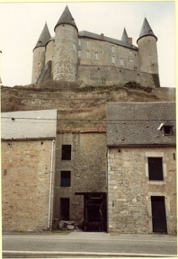 Foto van <p>Moulin de Vêve<br />Moulin du Château</p>, Celles (Houyet), Foto:  Jean-Paul Vingerhoed | Database Belgische molens