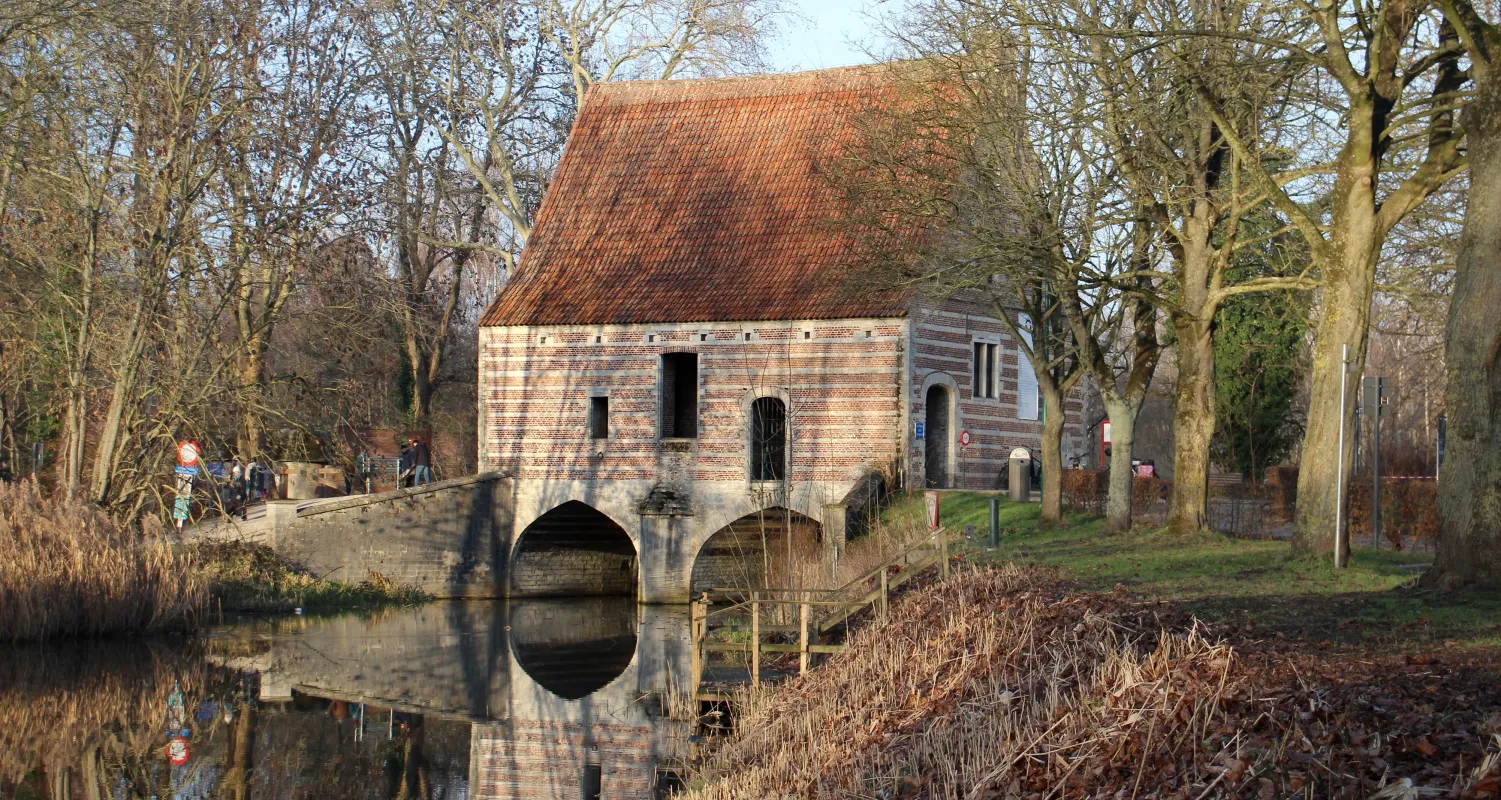 Tredmolen van het Spuihuis/ Sashuis Groot Spui