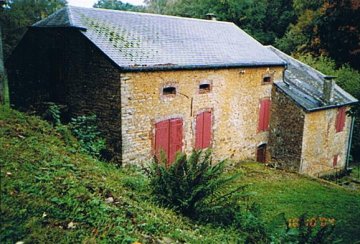 Foto van <p>Moulin Sindic<br />Moulin de Sainte-Cécile</p>, Sainte-Cécile (Florenville), Foto: Robert Van Ryckeghem, Koolkerke | Database Belgische molens