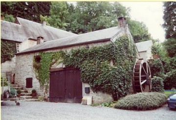 Foto van <p>Roue du Comte</p>, Crupet (Assesse), Foto: Jean-Paul Vingerhoed | Database Belgische molens