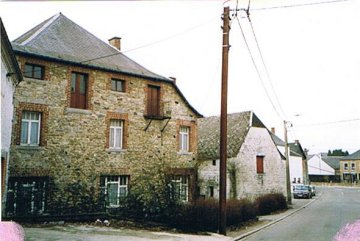 Foto van <p>Moulin de Morialmé</p>, Morialmé (Florennes), Foto: Robert Van Ryckeghem, Koolkerke | Database Belgische molens