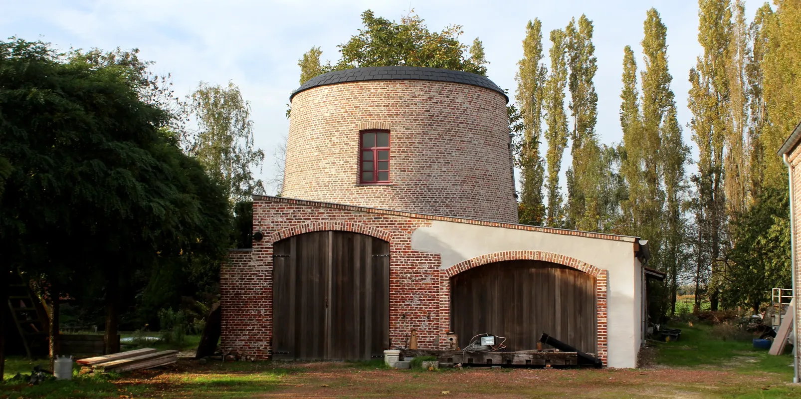 Doginnemolen, Dogginnemolen, Daginnemolen, Mespeleirmolen, Mespelaarmolen, Mespelaremolen