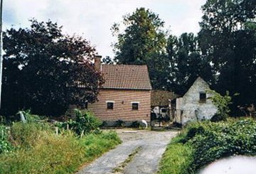 Foto van Carolusmolen, Borsbeke (Herzele), Foto: Robert Van Ryckeghem, sept. 2009 | Database Belgische molens