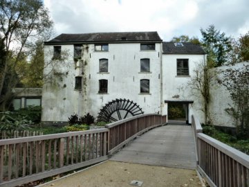 Foto van <p>Moulin de Limal<br />Moulin de Manil</p>, Limal (Wavre)
, Foto Ton Slings, Heerlen, 24.10.2013 | Database Belgische molens