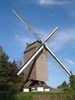 Foto van Stokerijmolen, Kuurne, Foto: Donald Vandenbulcke, Nieuwpoort | Database Belgische molens