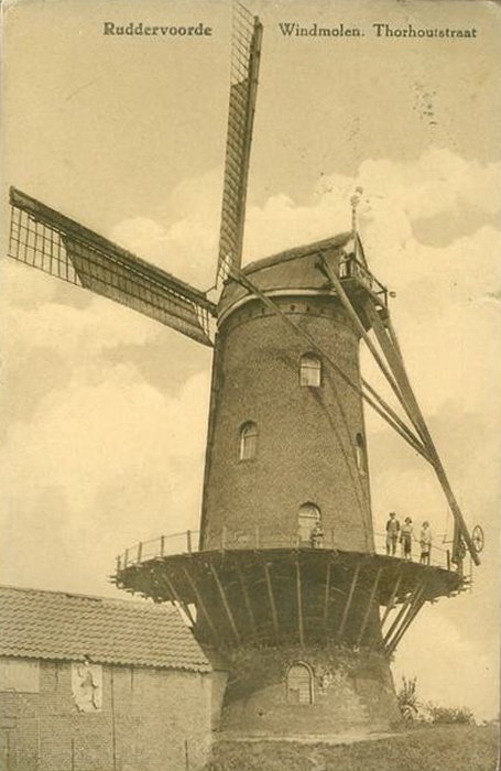 Foto van <p>Plaatsmolen<br />Termotes molen</p>, Ruddervoorde (Oostkamp), Prentkaart (coll. D. Vandenbulcke, Staden) | Database Belgische molens
