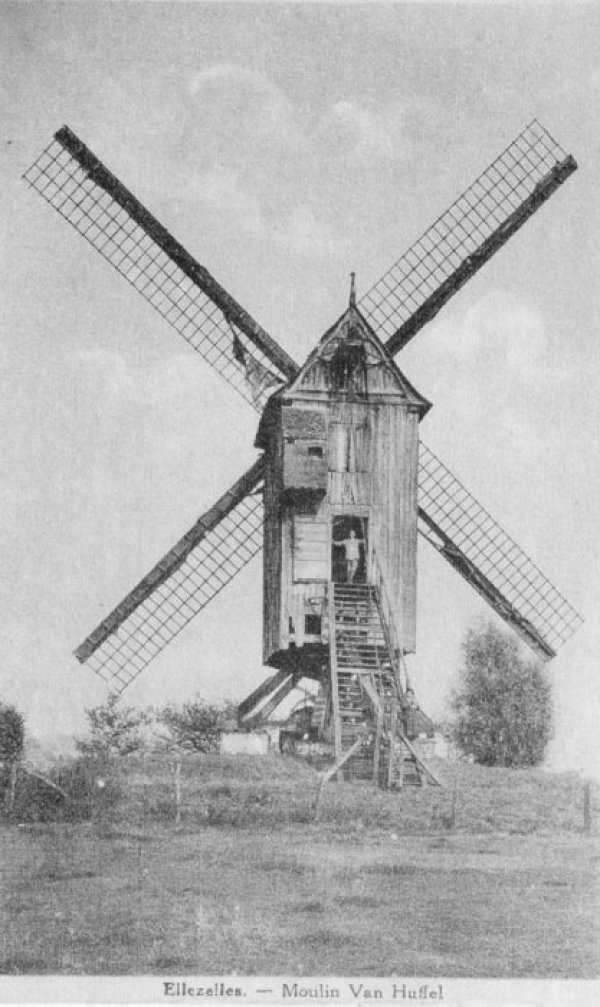 Moulin de Nesplier Moulin du Néplier Moulin Van Huffel