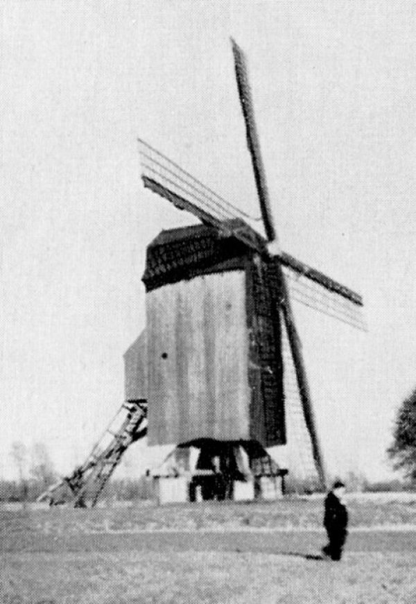 Molen De Witte Molen van Hauw