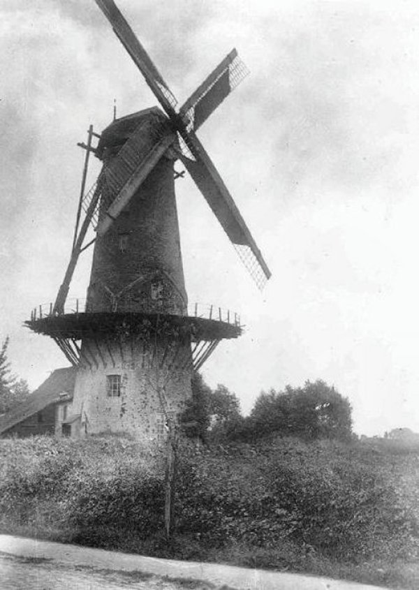 Plaatsmolen Platsemolen Dorpsstraatmolen Molen Tuytten